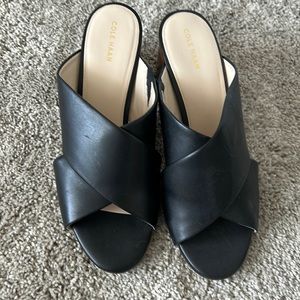 NEW COLE HAAN Black leather Sandals Slides Ladies 10M